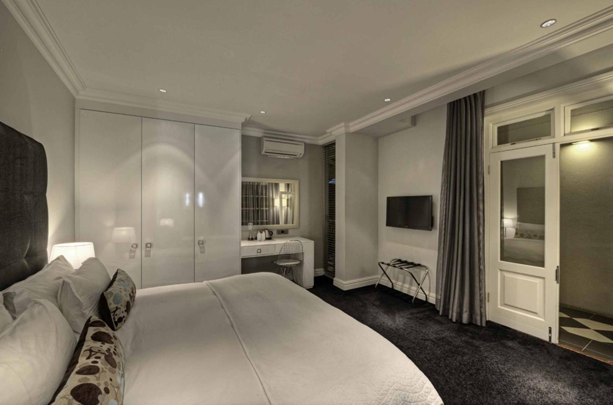 Luxury Room
